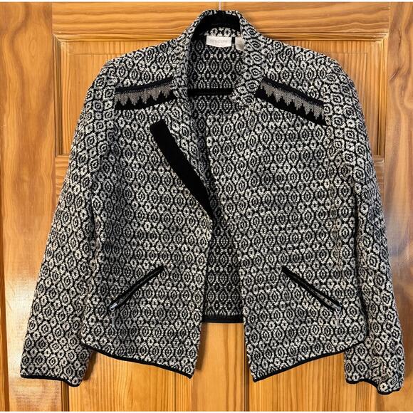 Chico's Open Black White Jacket Classy Chic Silver Fringe Accent Size 1 - Picture 1 of 5
